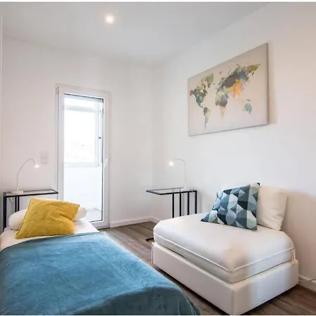 Bright By The - By Coh Cruz Quebrada